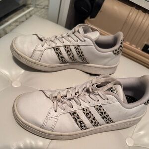 Adidas White and Black Sneakers